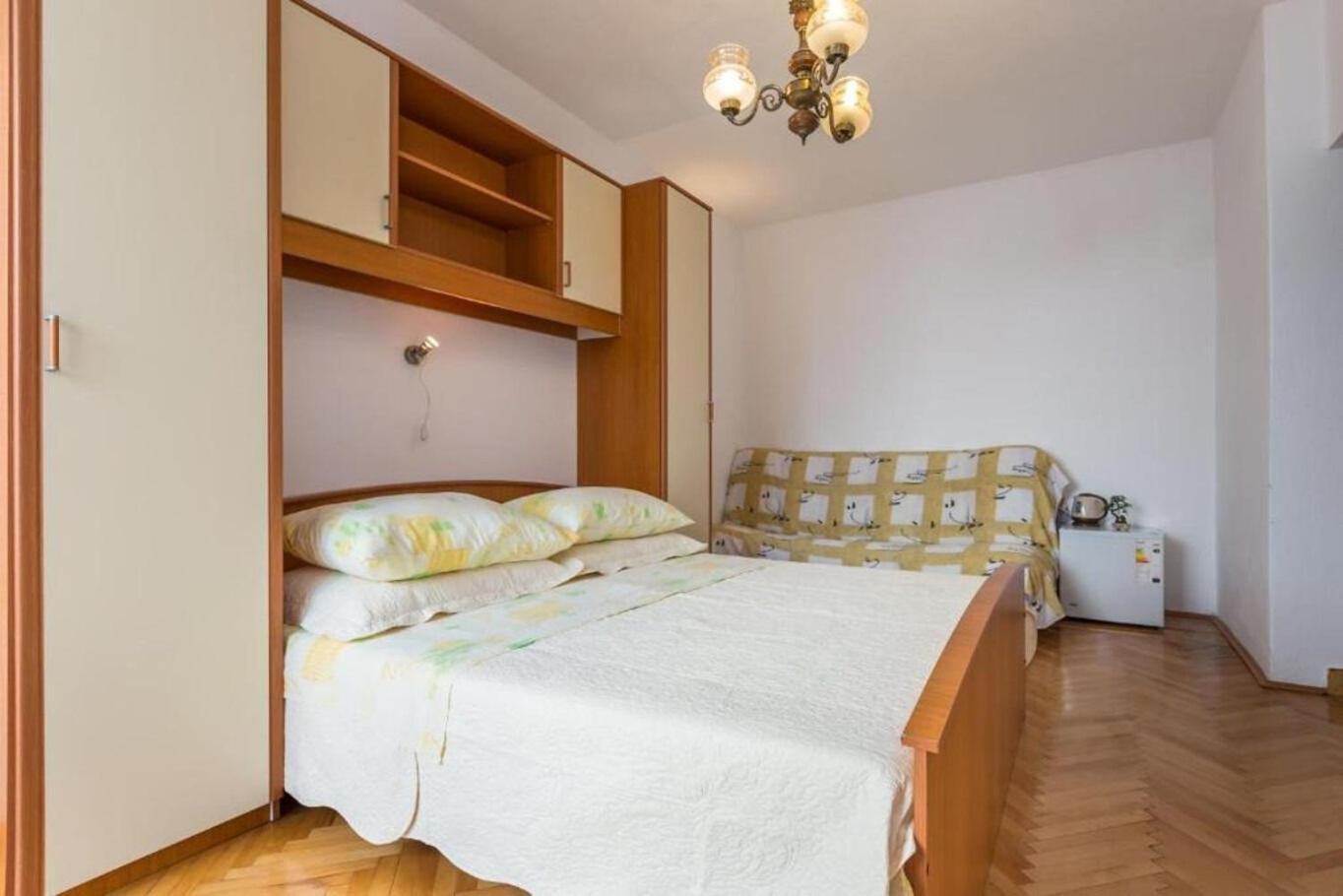 Apartments And Rooms Happiness Tučepi Zewnętrze zdjęcie